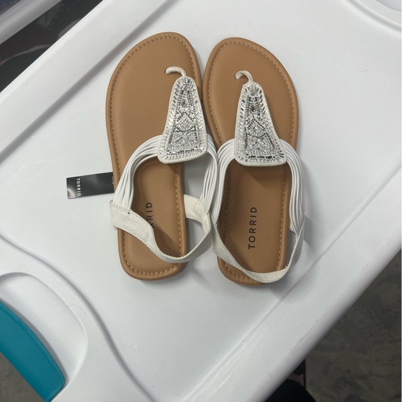 Torrid Shoes - Torrid | White Embellished T Strap Sandal | size 8.5